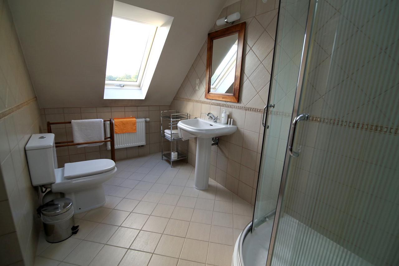 Dwor Bieland Bed & Breakfast Elblag Luaran gambar